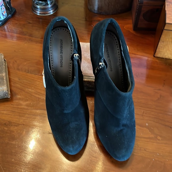 Adrienne Vittadini Polenta black vegan bootie - Picture 2 of 8